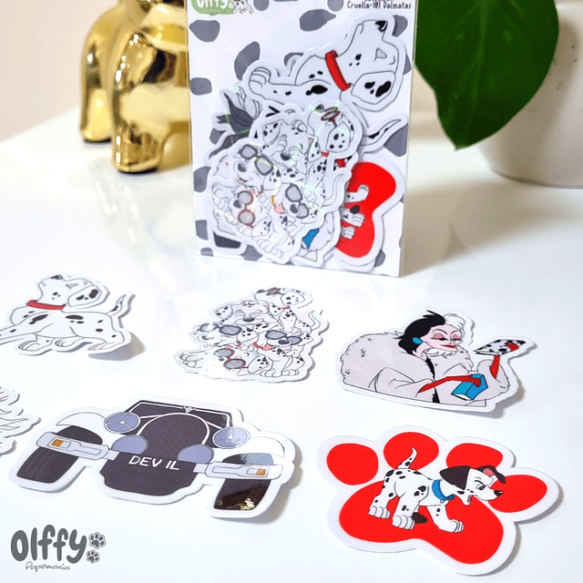 Set Stickers Cruella y los 101 Dalmatas.